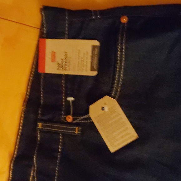 BNWT LEVIS 569 STRAIGHT LOOSE FIT DENIM SHORTS SIZE 52 DARK BLUE - Picture 2 of 4